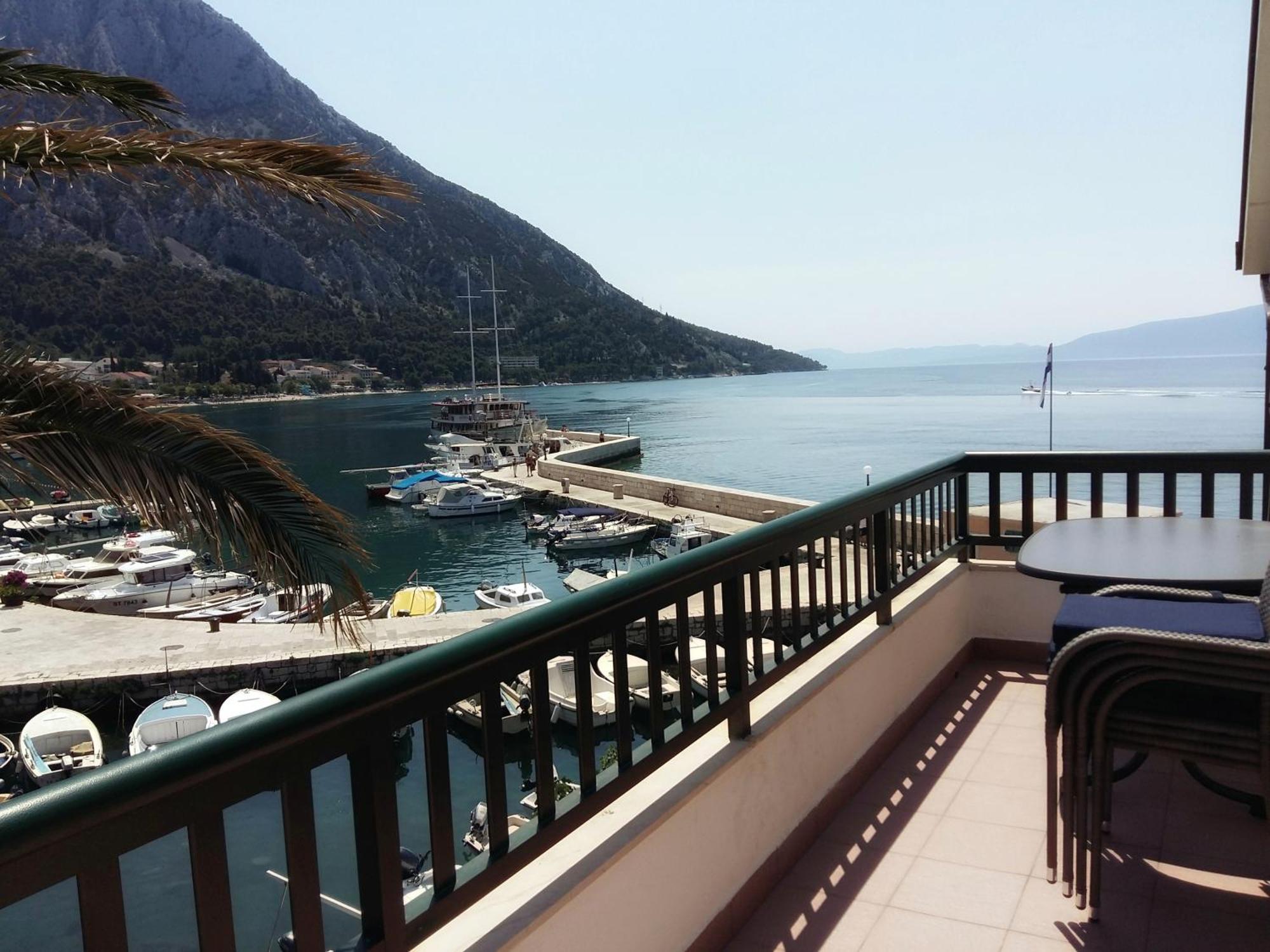 Apartment Vacation Andrea Gradac (Split-Dalmatia)
