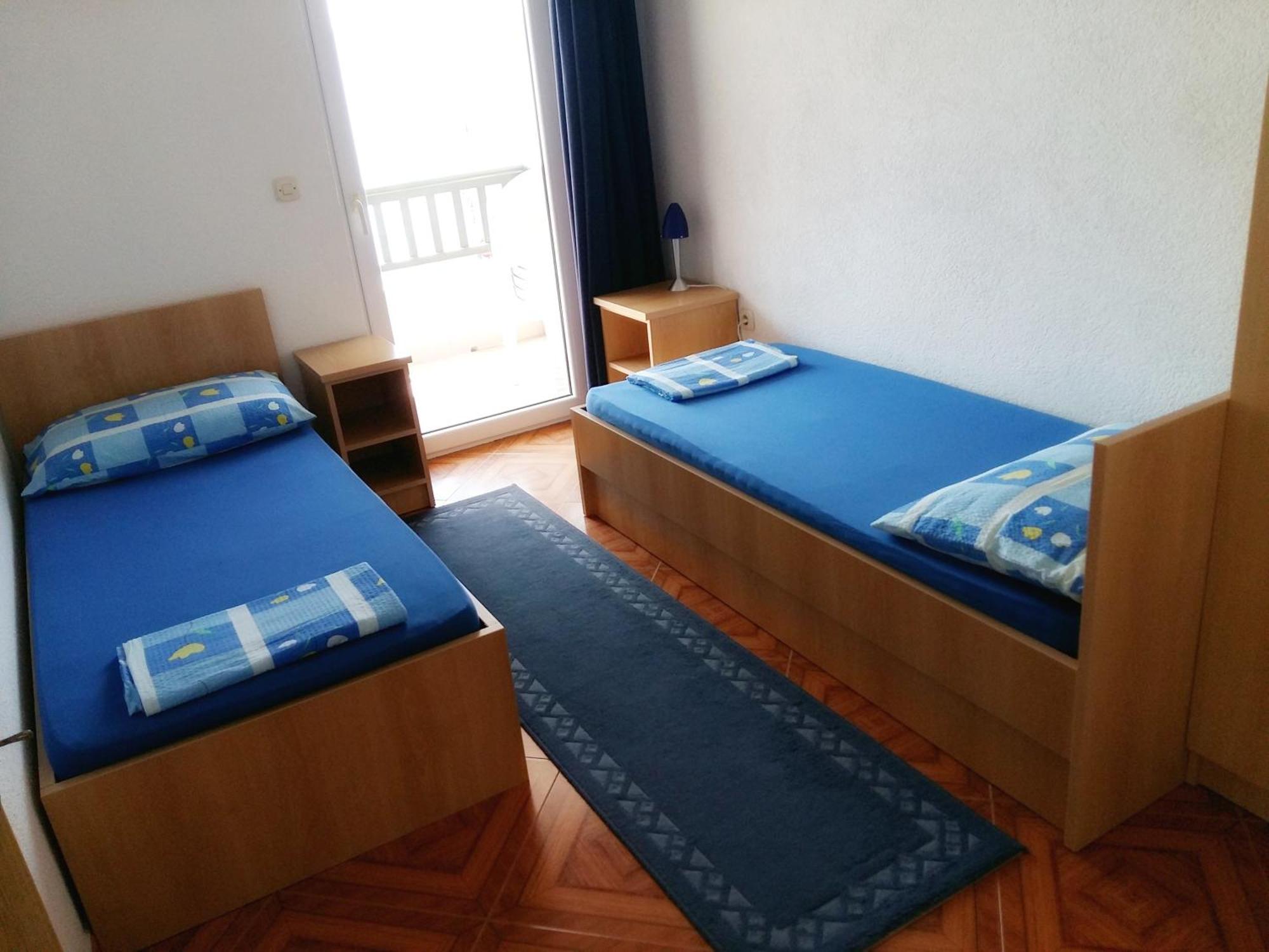 Vacation Andrea * Gradac (Split-Dalmatia)